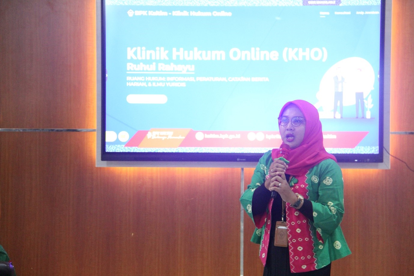 Sosialisasi Unit Jaringan Dokumentasi dan Informasi Hukum (UJDIH) pada Kegiatan BPK Goes to School